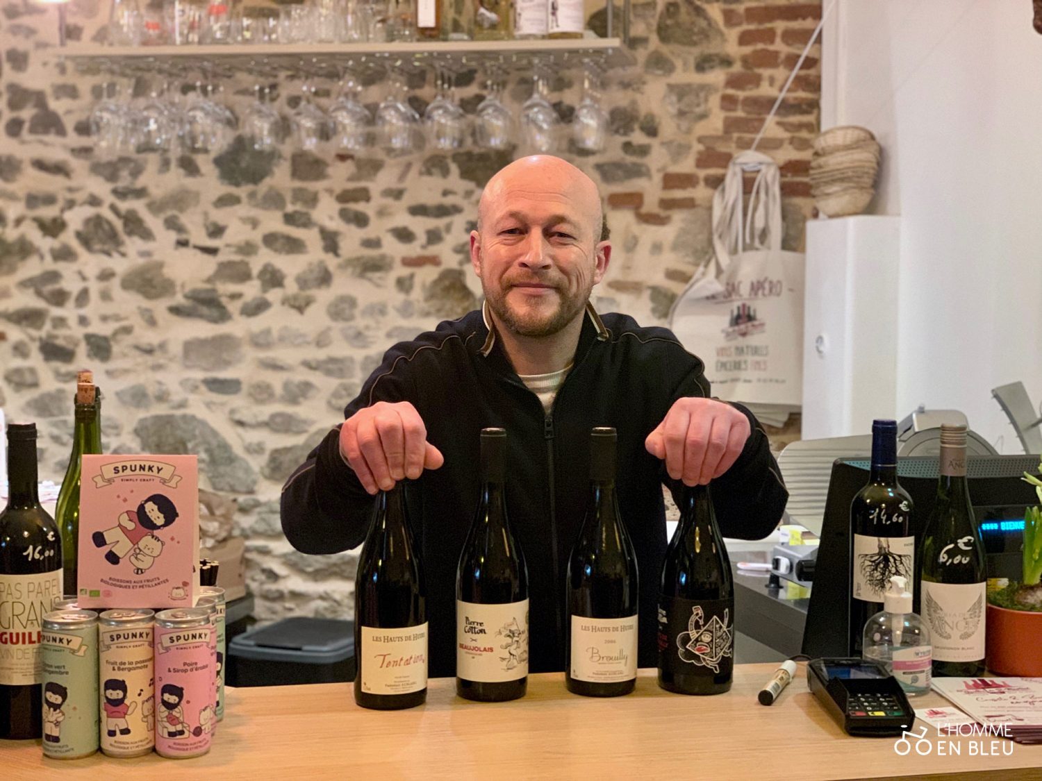 Les Quilles de Saint Martial caviste et bar à vin alternatif